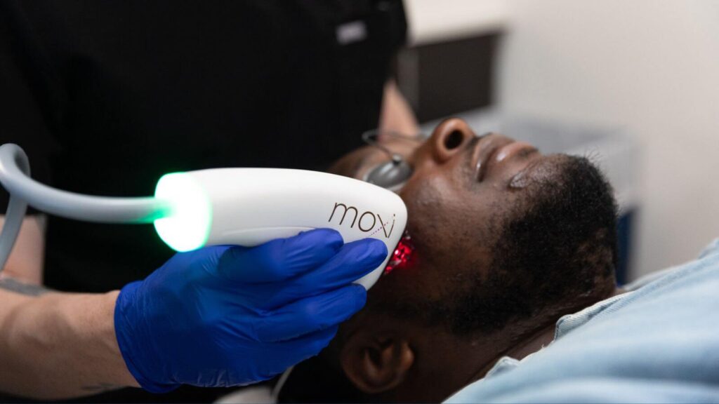 Person receiving moxi laser